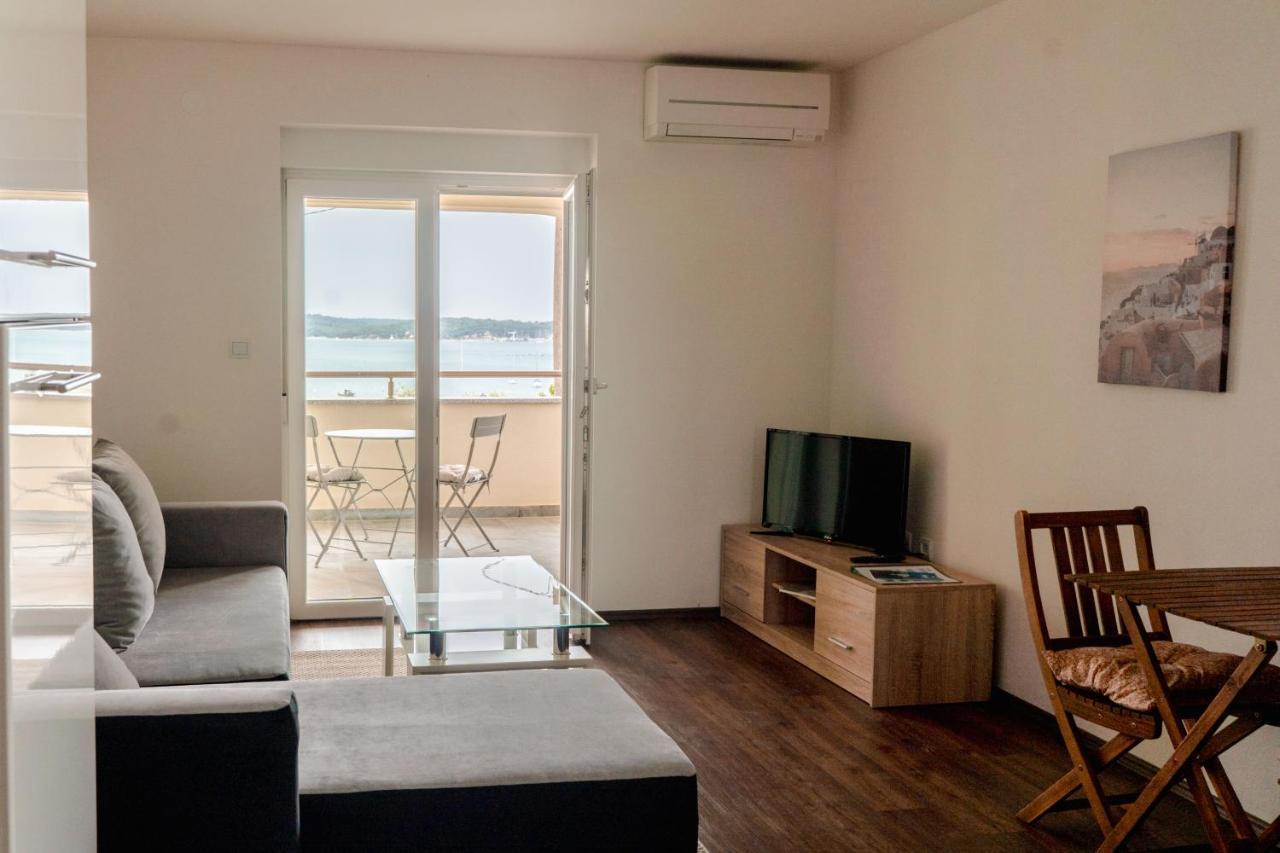 Villa Livi - Luxury Sea View Appartments Medulin Exterior foto